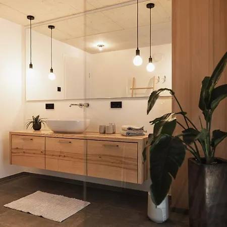 H17 2 Apartment